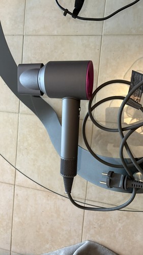 Dyson supersonic 1600w - supersonic,