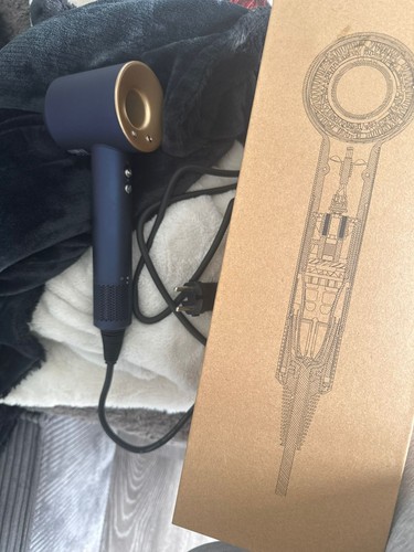Dyson supersonic 1600w - supersonic,